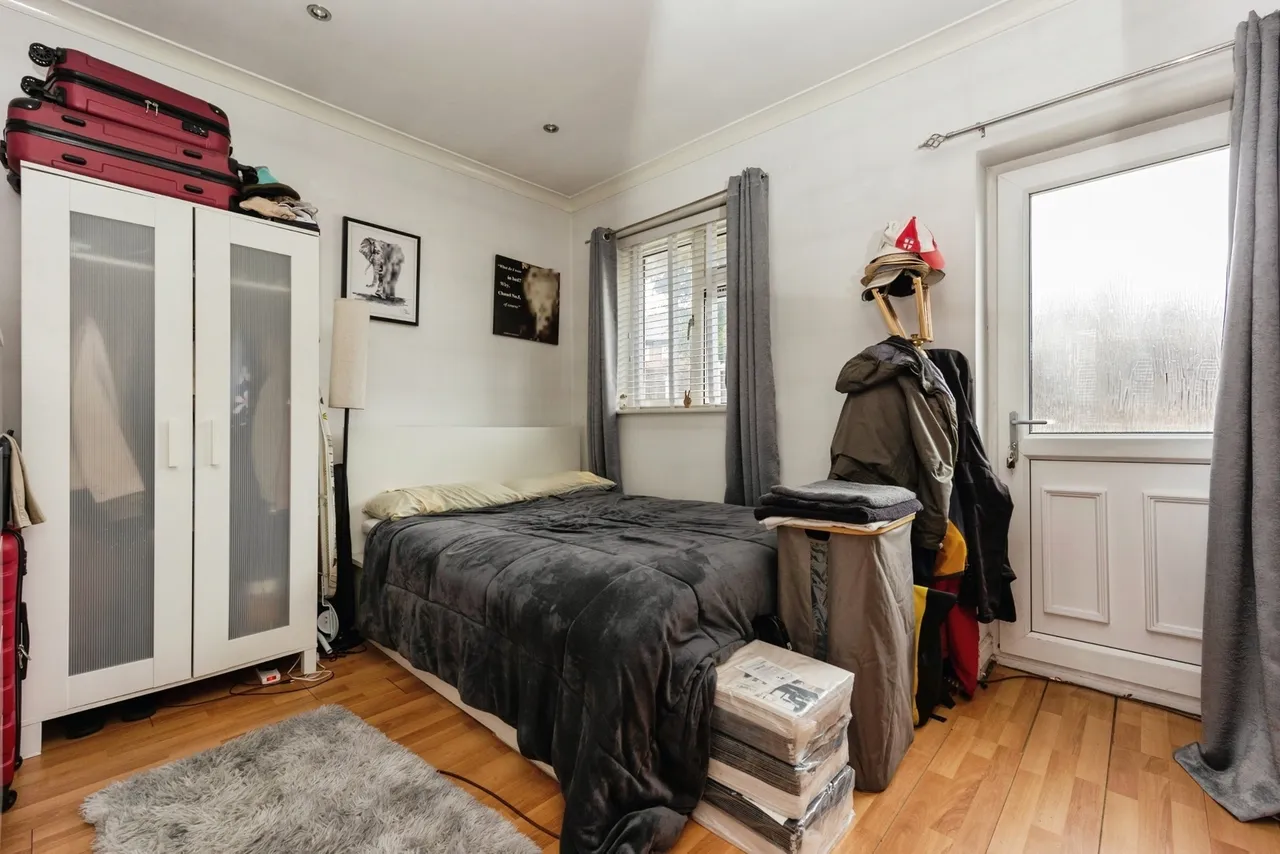 Kings Crescent, Old Trafford, M16, photo 11