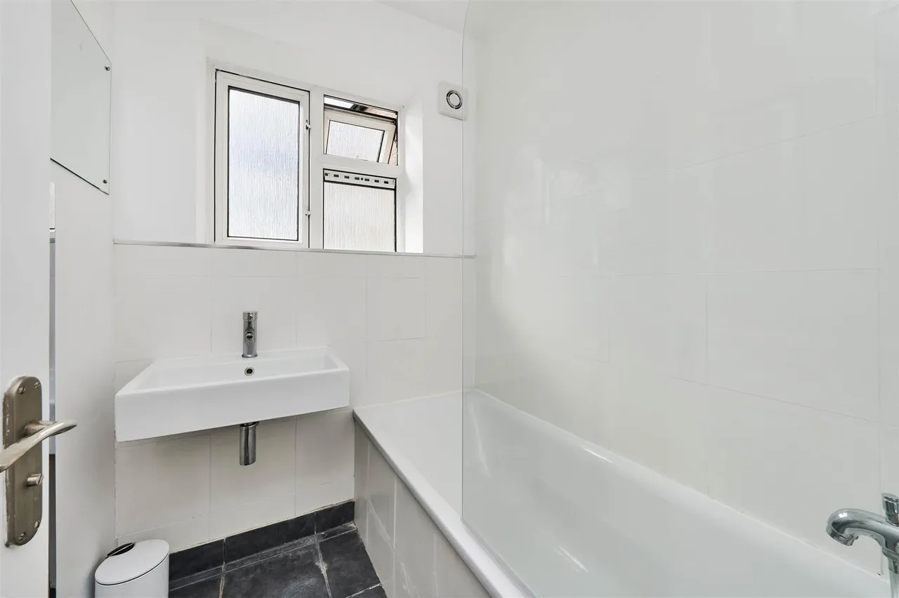 Mortlake High Street, Mortlake, SW14, photo 10