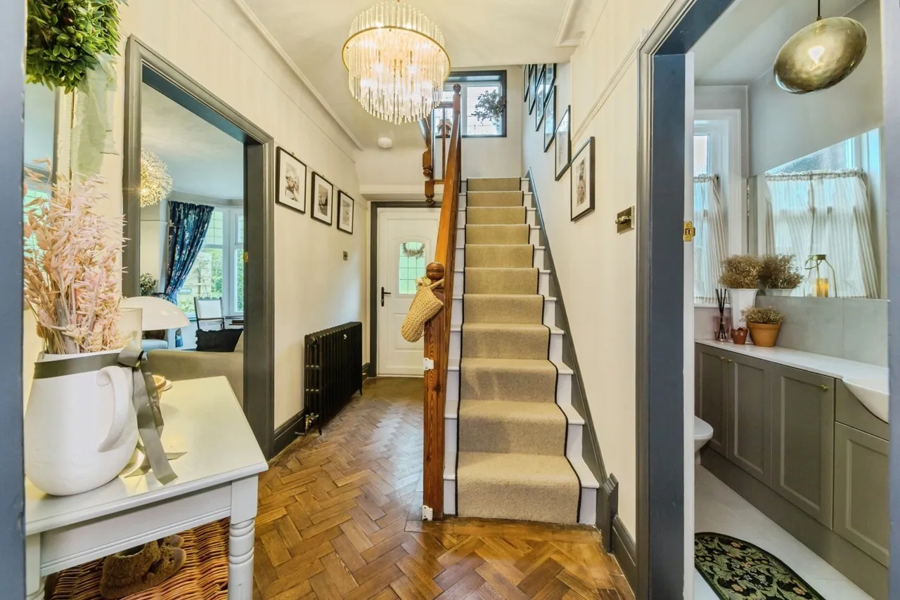 Beach Road, Hartford, Northwich, Cheshire, CW8, photo 3