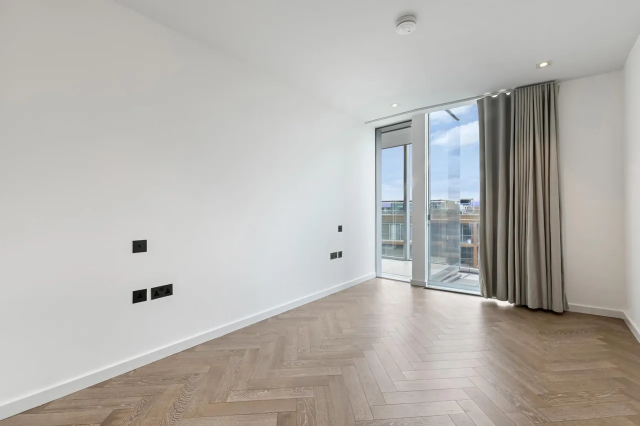 Ambrose House, Battersea Power Station, SW11, photo 7