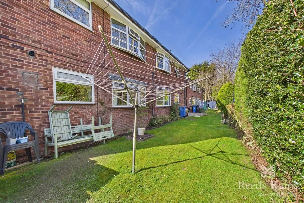Broomfield Drive, Stockport, SK5, photo 10