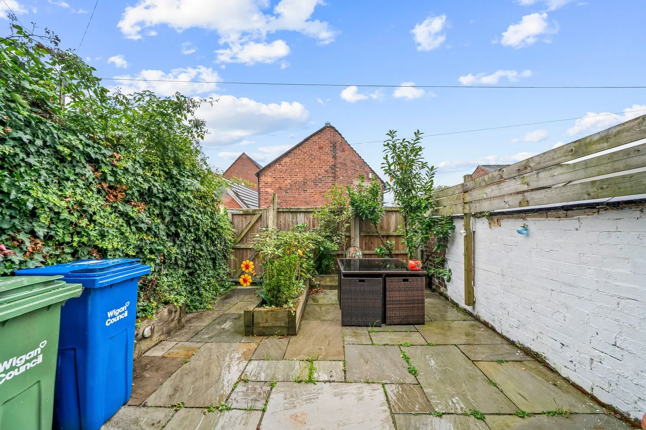 Wigan Road, Ashton-In-Makerfield, WN4, photo 14