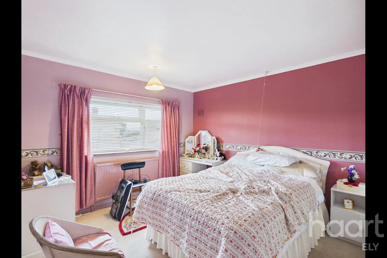 Cherry Orchard, Haddenham, CB6, photo 7