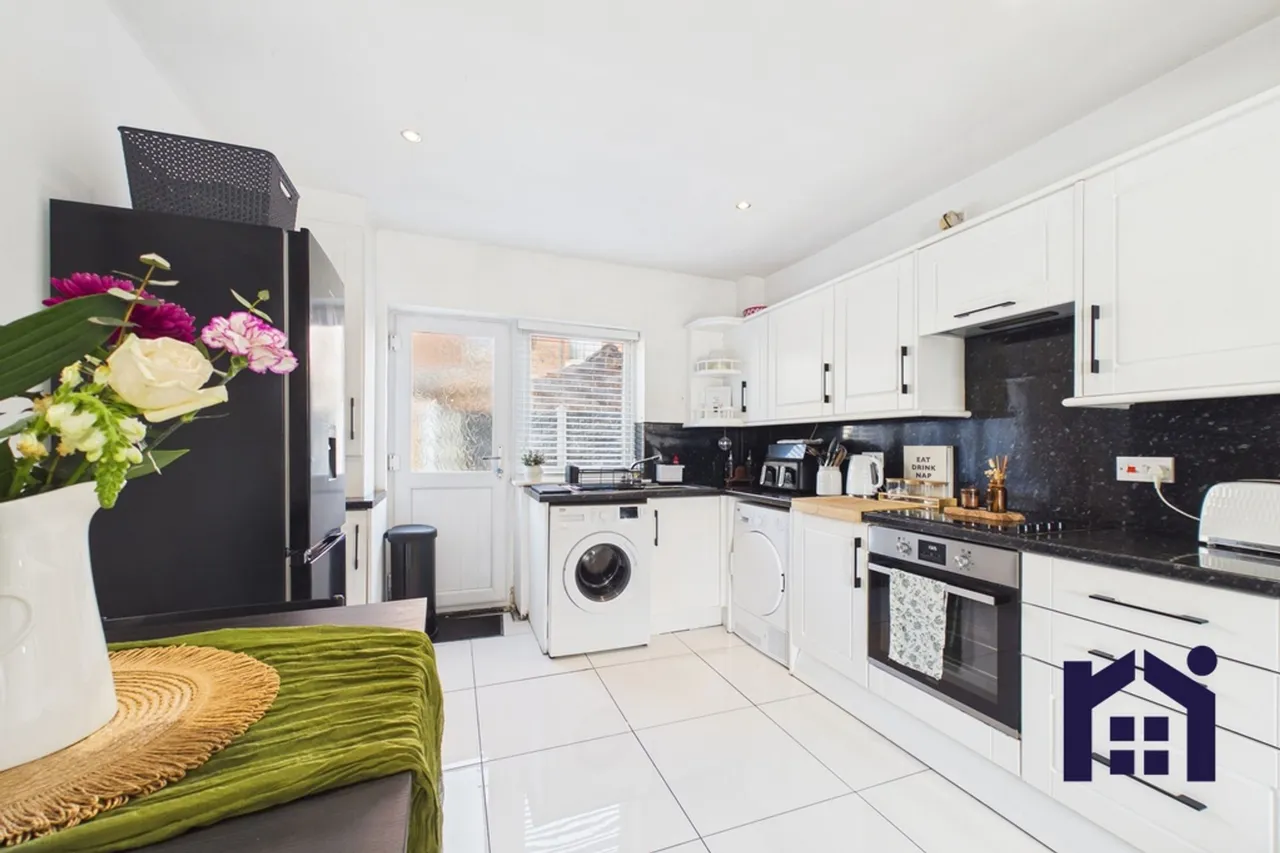 Slater Lane, Leyland, PR25 1TL, photo 8