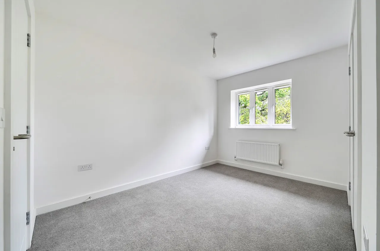 Malthouse Court, Langdown Lawn, SO45, photo 11