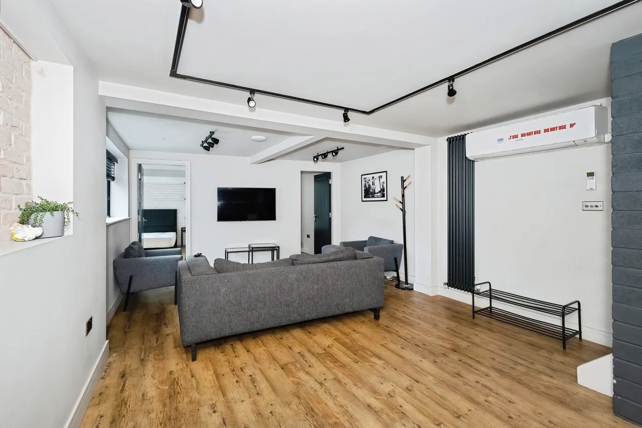 Harvey Street, Stockport, Greater Manchester, SK1, photo 3