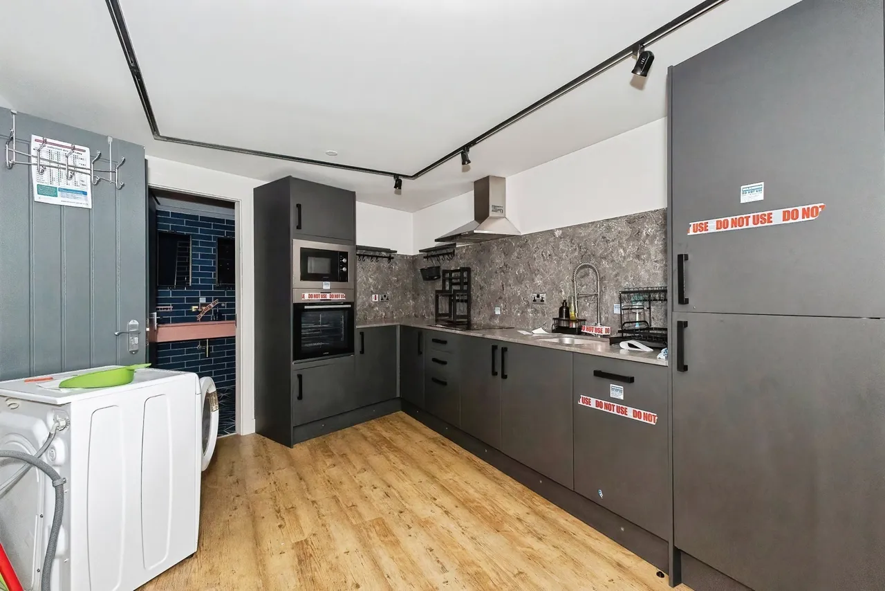 Harvey Street, Stockport, Greater Manchester, SK1, photo 6