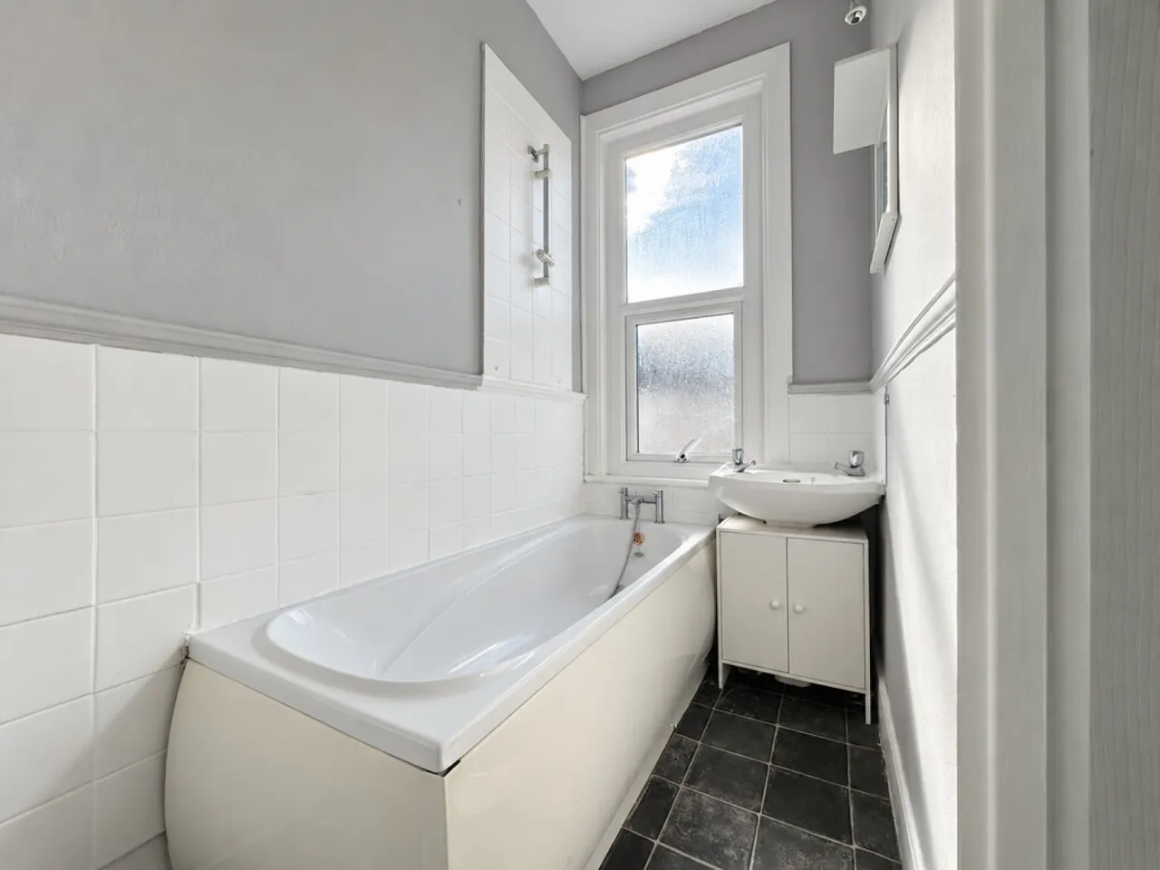 Silverdale Avenue, Westcliff On Sea, photo 8