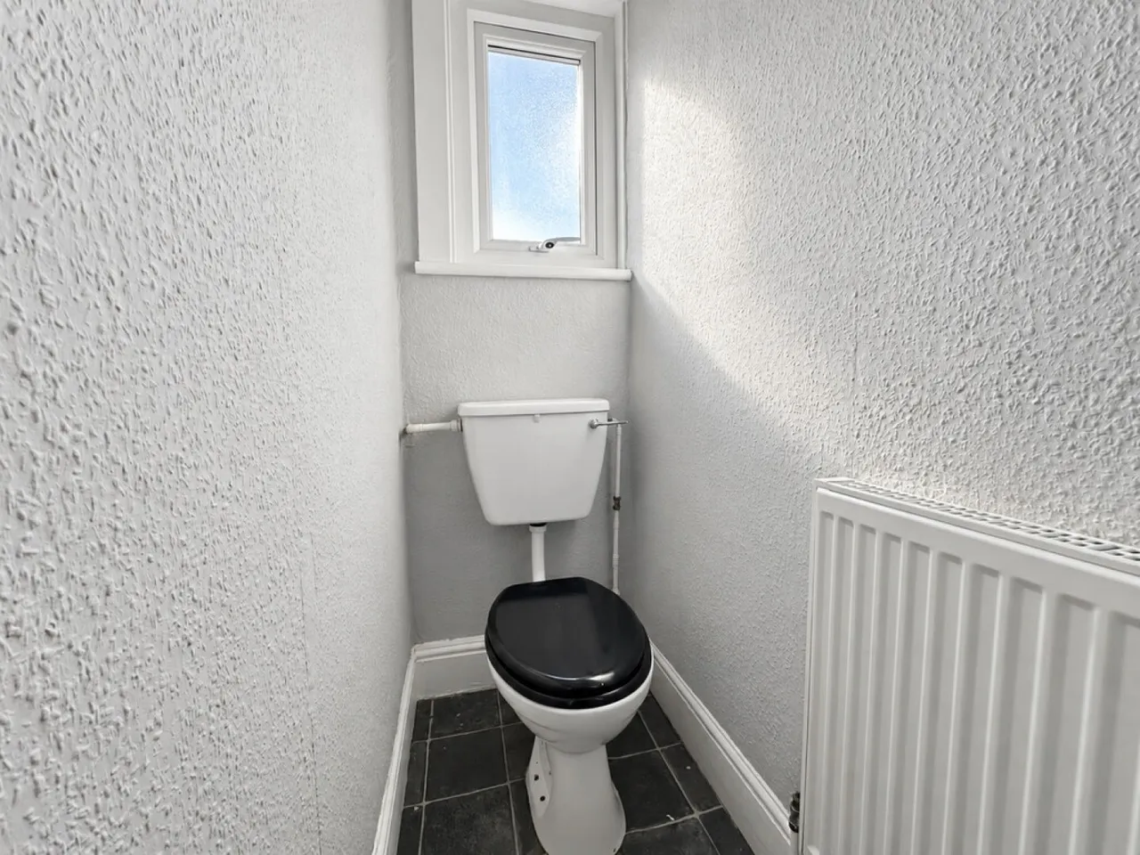 Silverdale Avenue, Westcliff On Sea, photo 9