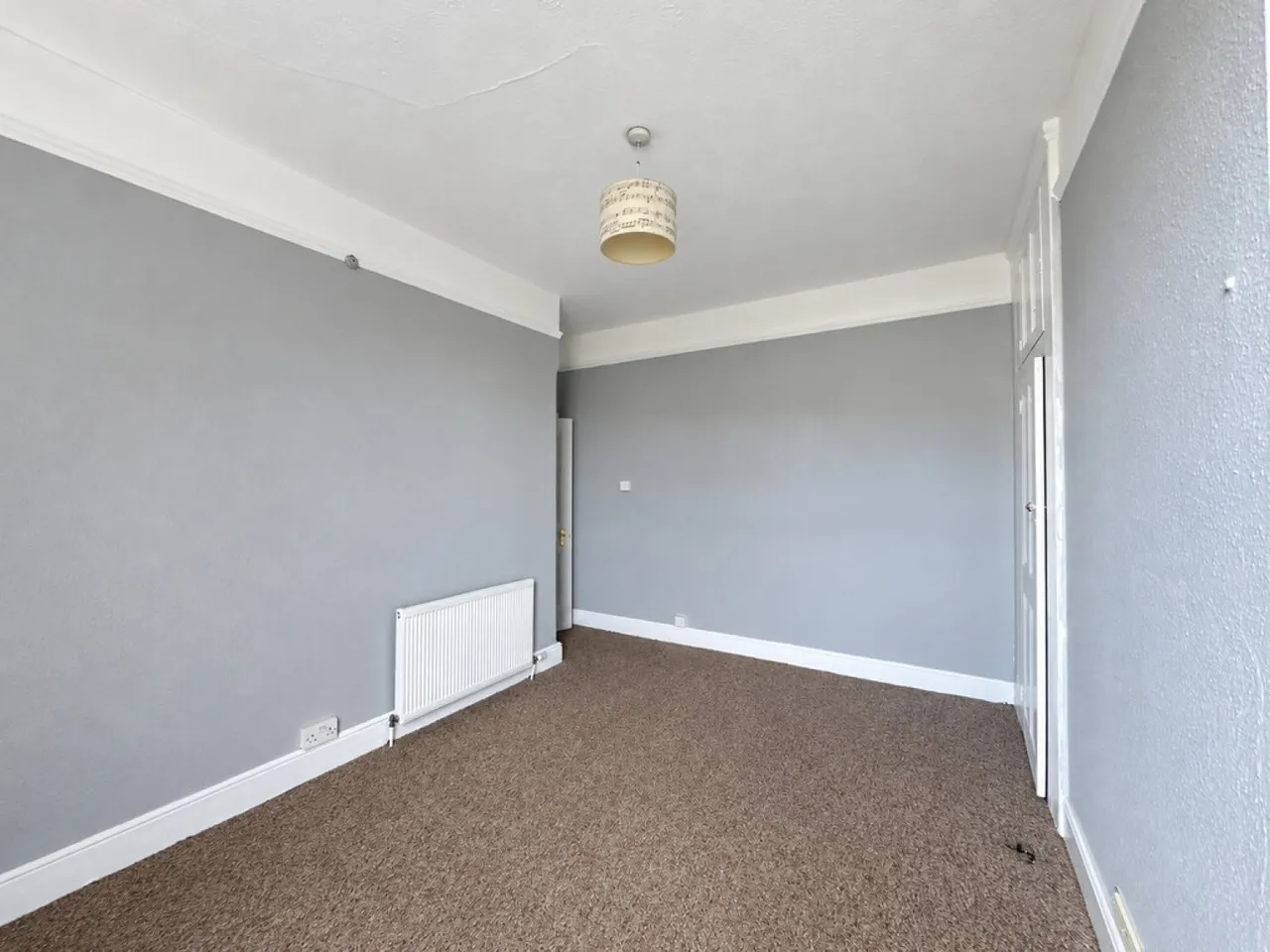 Silverdale Avenue, Westcliff On Sea, photo 3