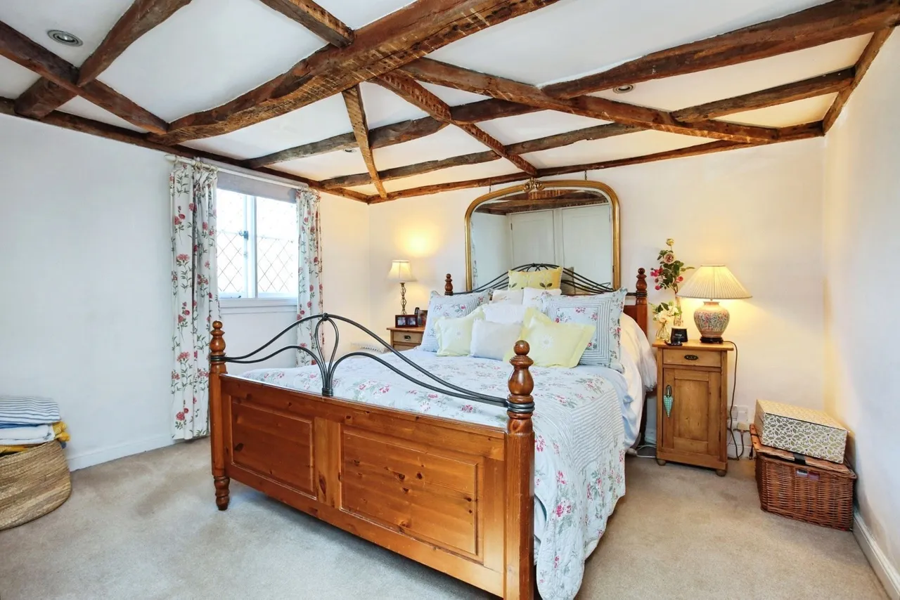 Mill Street, Iden Green, TN17, photo 4