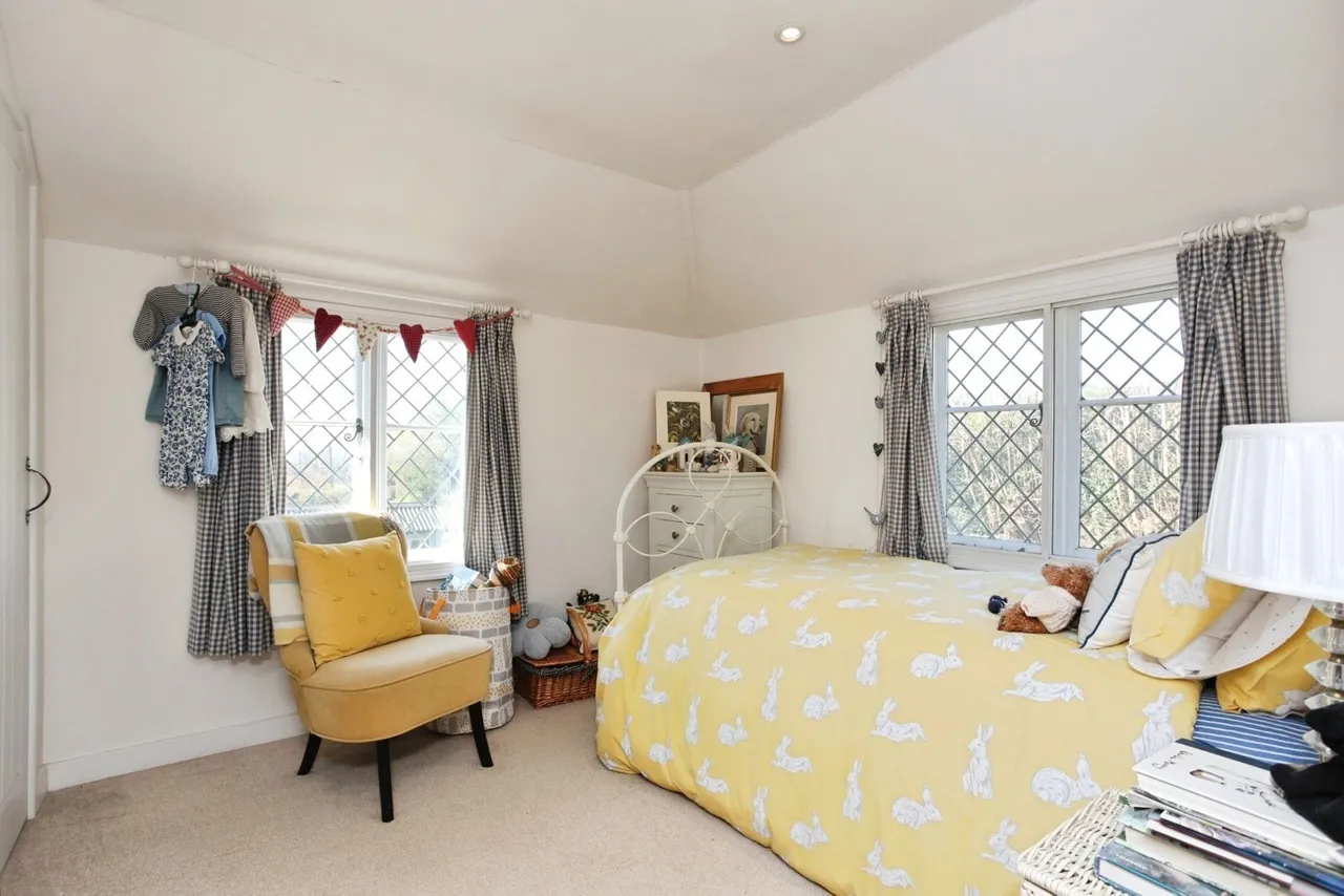 Mill Street, Iden Green, TN17, photo 7