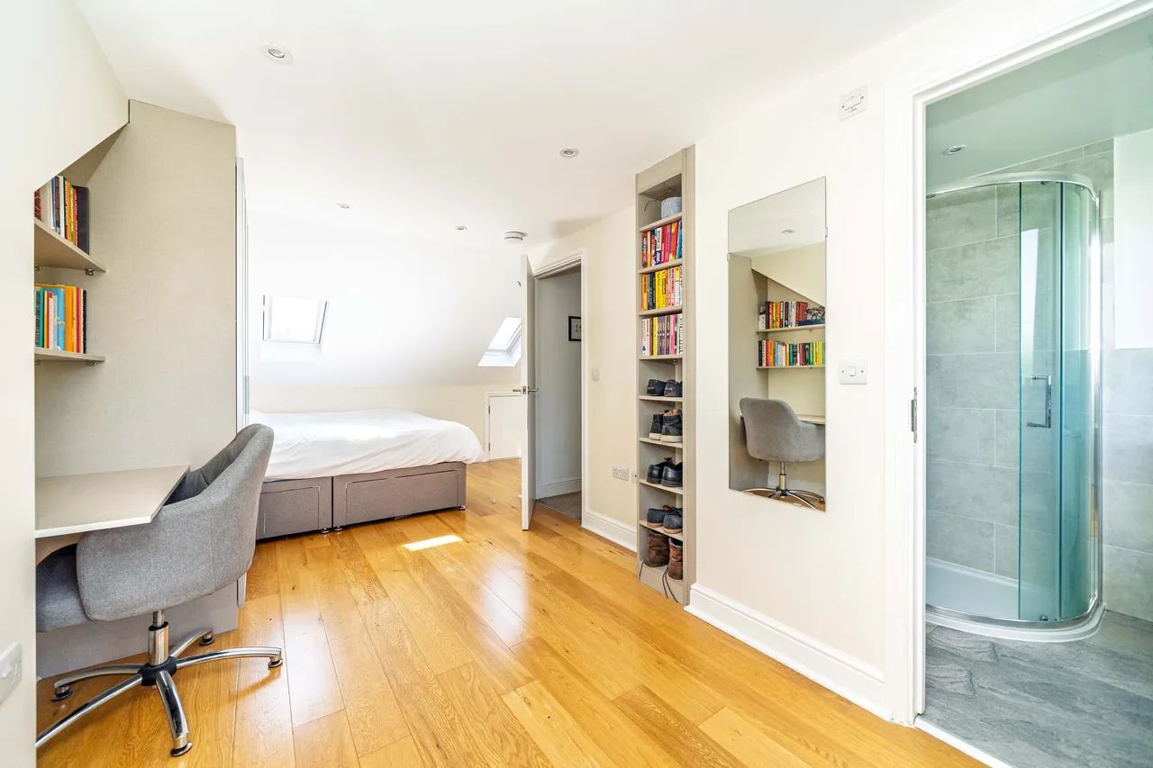Loveridge Road, London, NW6, photo 4