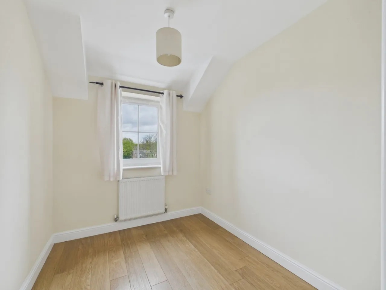 Bawtry Road, Wickersley, S66, photo 11
