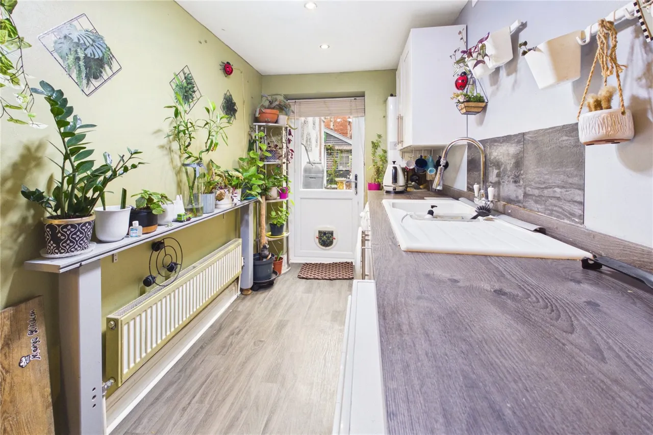 Jubilee Road, Newbury, RG14, photo 6