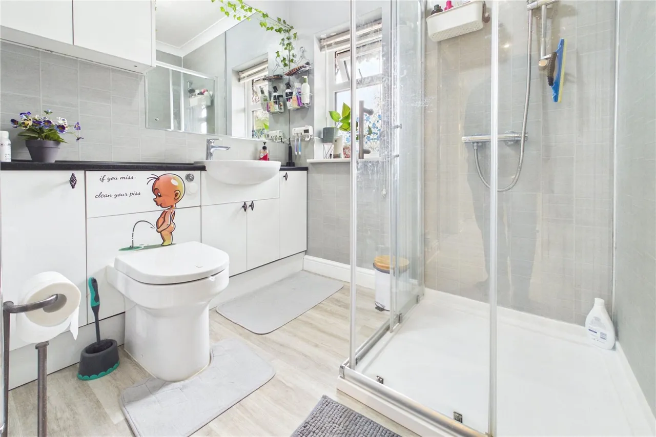 Jubilee Road, Newbury, RG14, photo 11