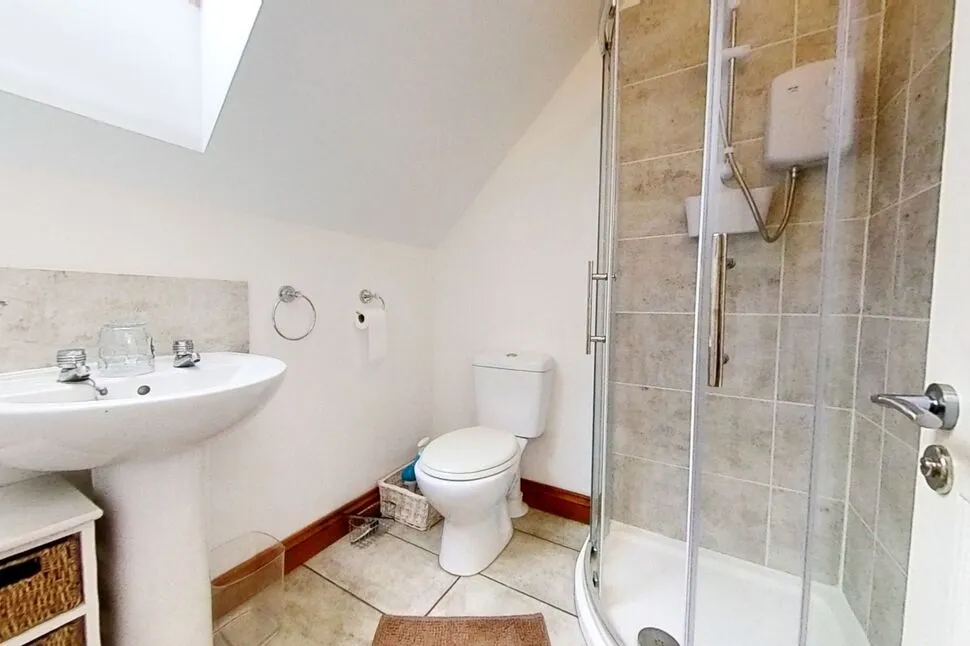 Ruddymead, Clevedon, BS21, photo 6