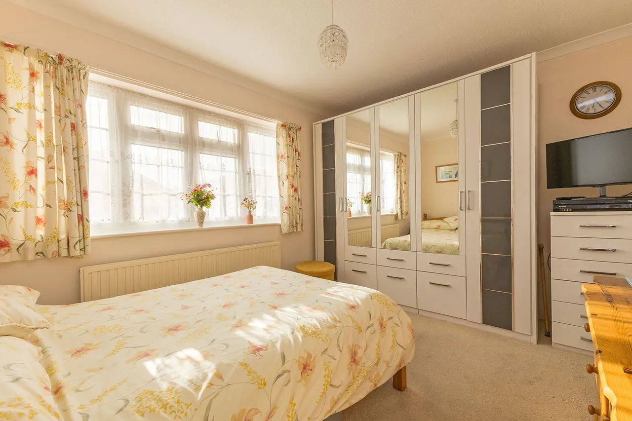 Brompton Drive, Cranbrook Drive, Maidenhead, Berkshire, photo 8