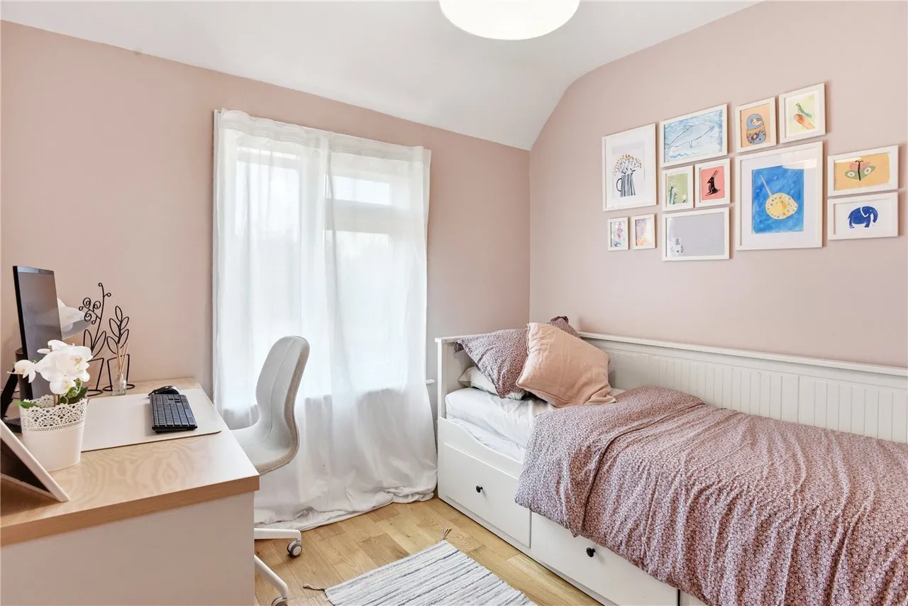 Hathaway Lane, Stratford-upon-Avon, Warwickshire, CV37, photo 11