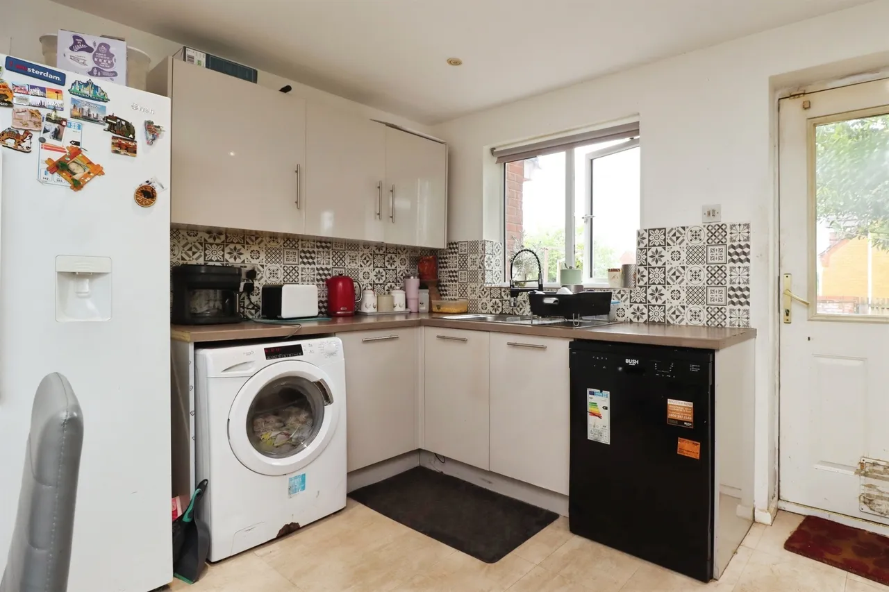 Leighton Close, Wellingborough, photo 7