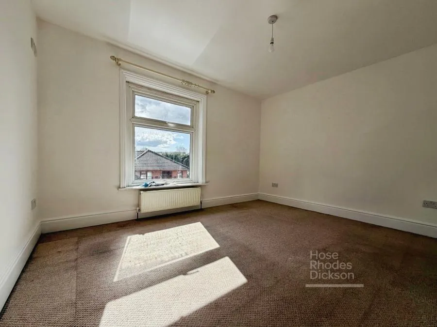 Victoria Road, Newport, PO30, photo 10