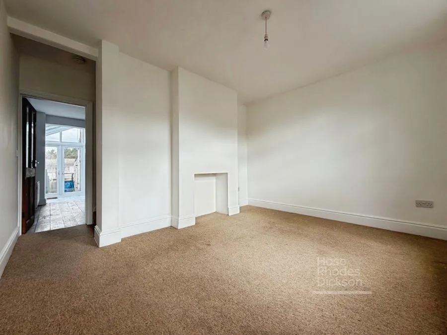 Victoria Road, Newport, PO30, photo 4