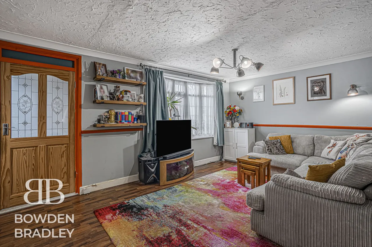 Arrowsmith Road, Chigwell, IG7, photo 6
