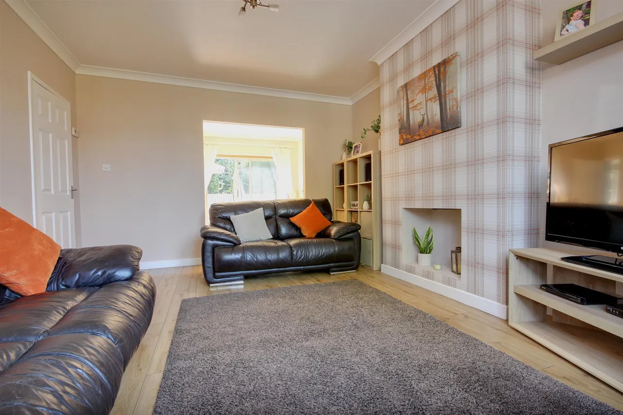 Thornwick Avenue, Willerby, Hull, photo 3