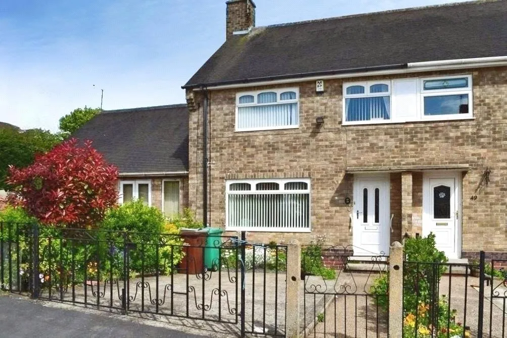 3 bed house for sale, Pinewood Gardens, Clifton, NG11