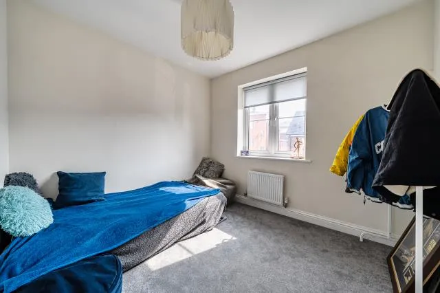 Morgan Drive, Aylesbury, HP18, photo 11