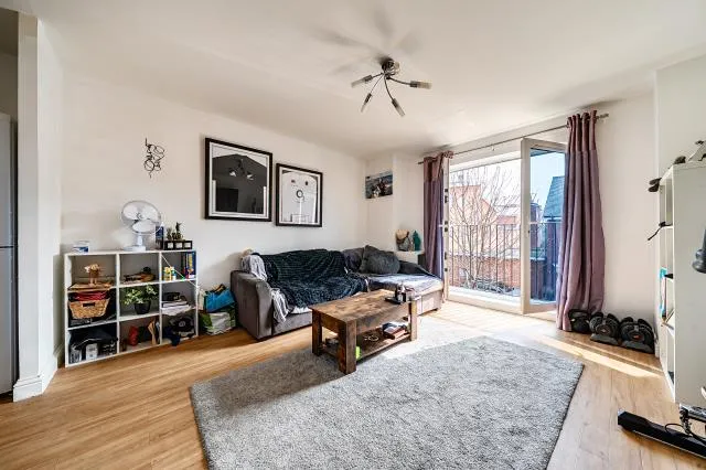Morgan Drive, Aylesbury, HP18, photo 4