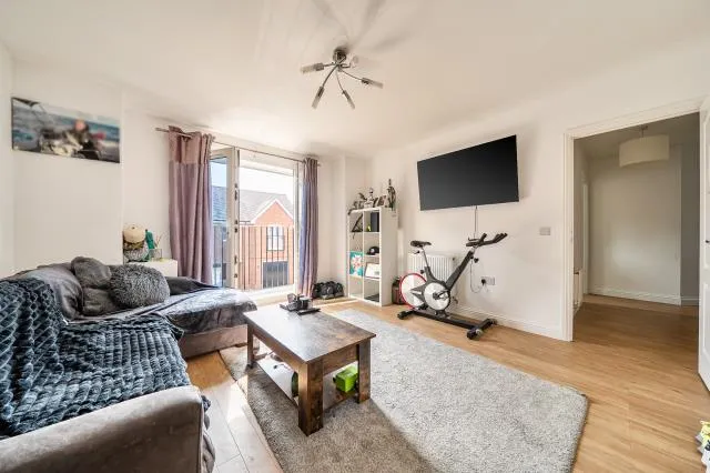 Morgan Drive, Aylesbury, HP18, photo 6