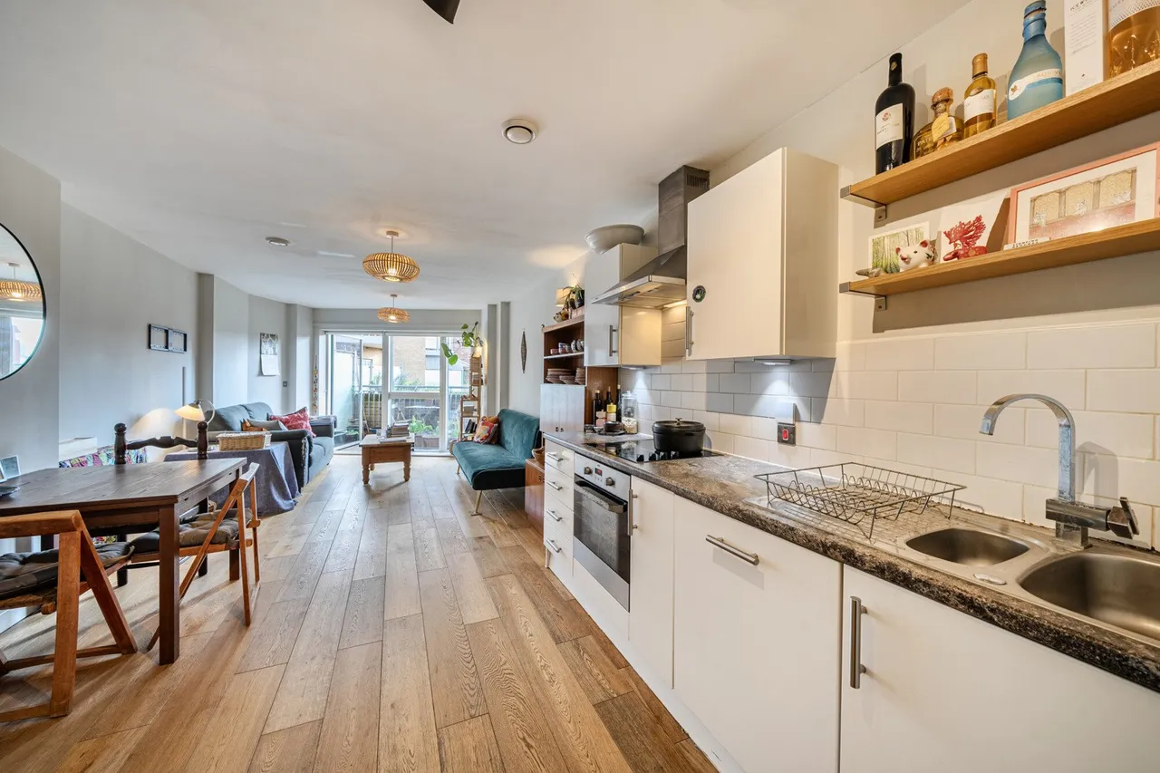 Glengall Road, SE15, photo 17