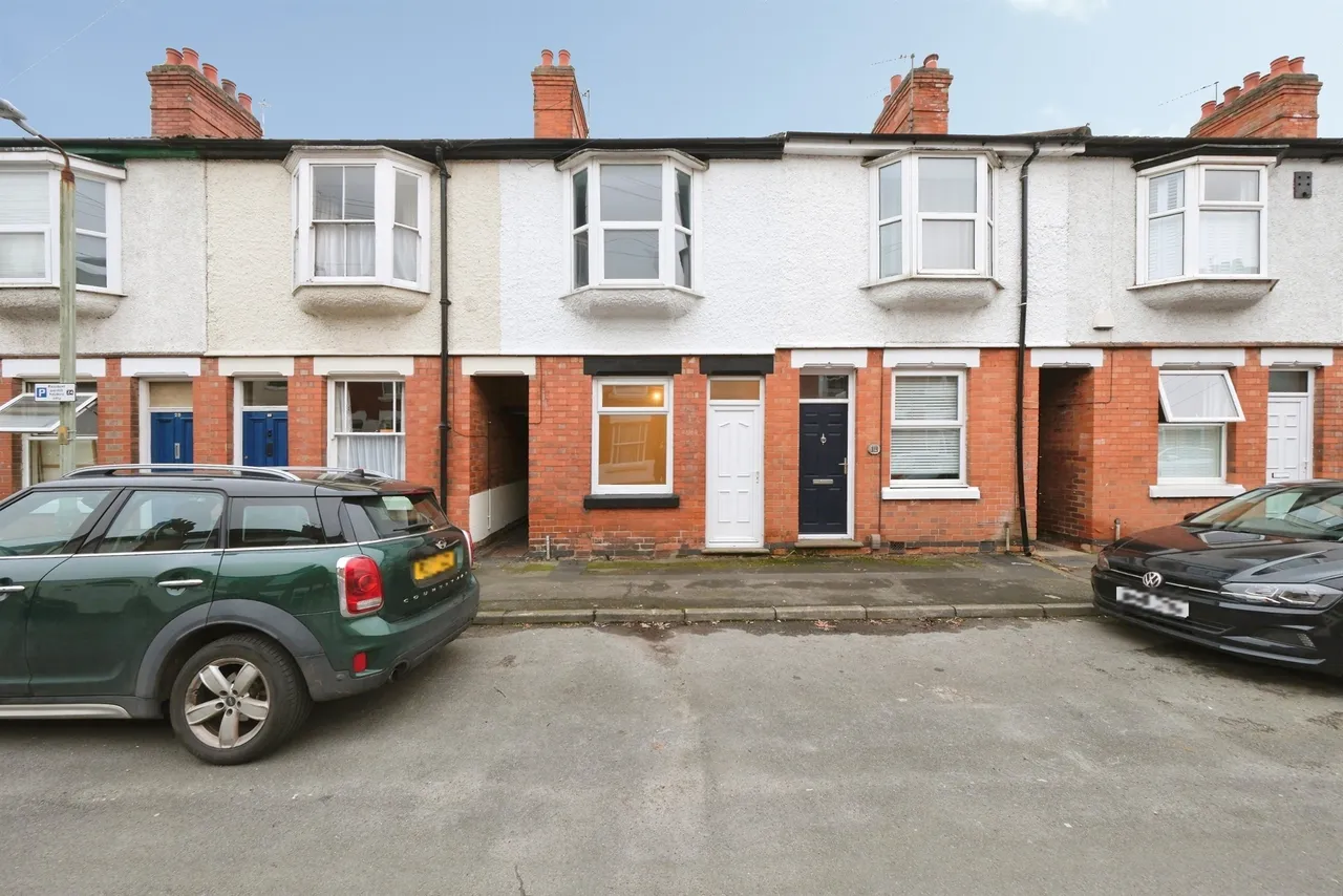 2 bed house for sale — Edward Street, Loughborough
