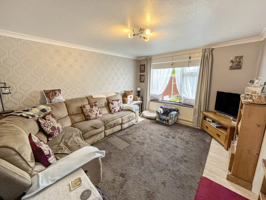 Butterwick Drive, Leicester, Leicestershire, LE4, photo 2