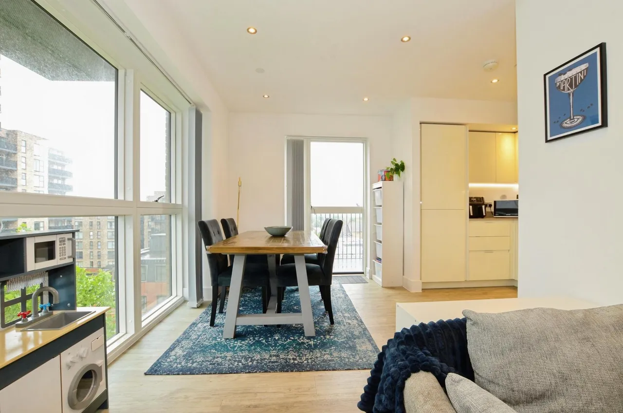 Lyon Road, Harrow, HA1, photo 8