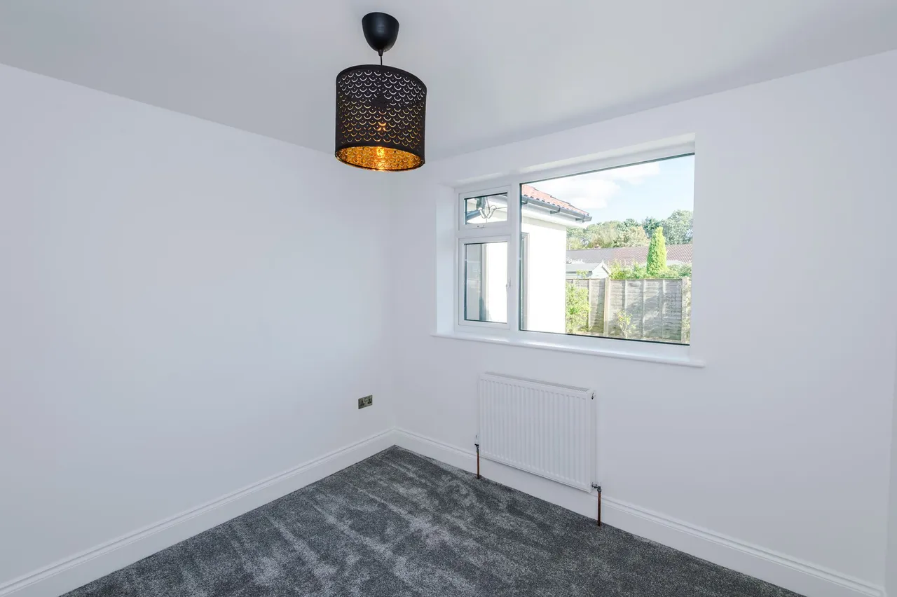 Meadow Lane, Fearnhead, Warrington, WA2 0PN, photo 21