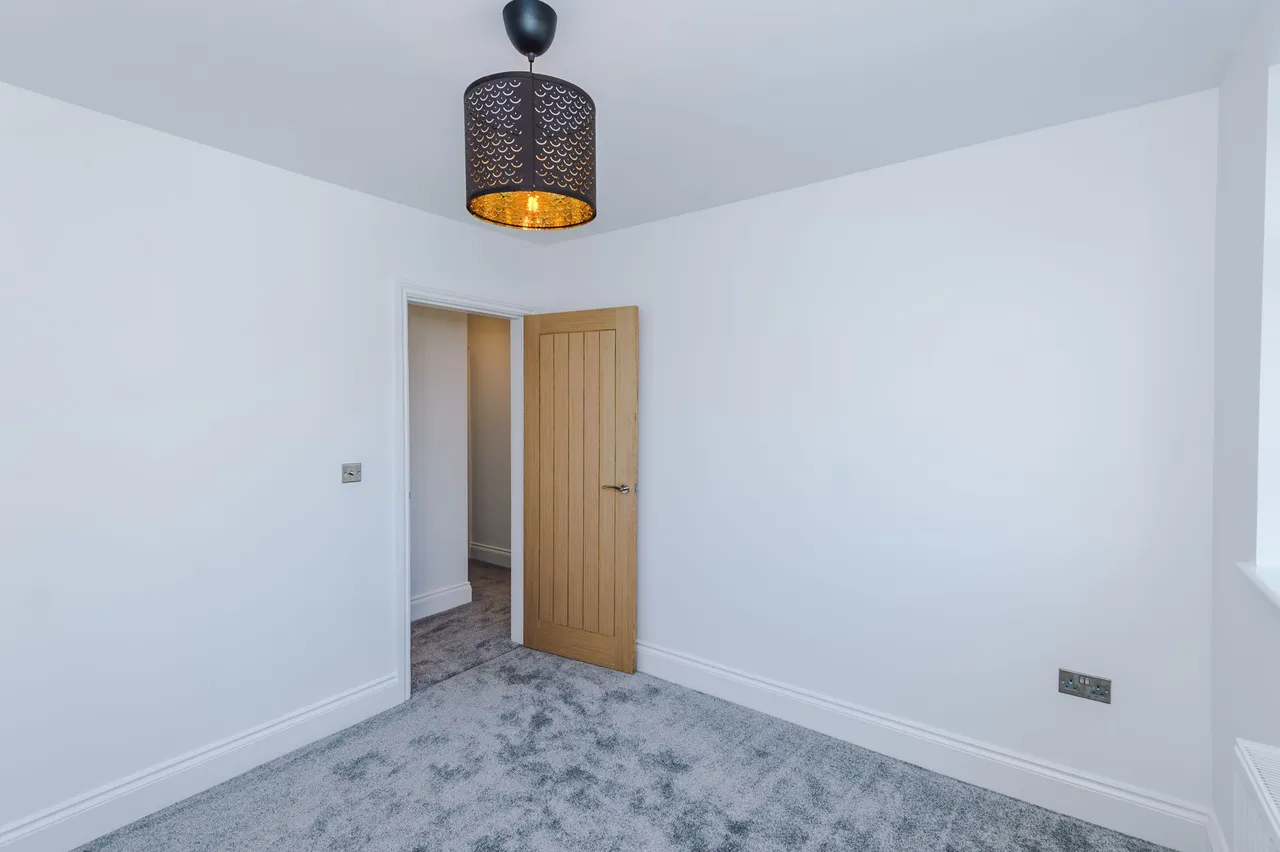 Meadow Lane, Fearnhead, Warrington, WA2 0PN, photo 19