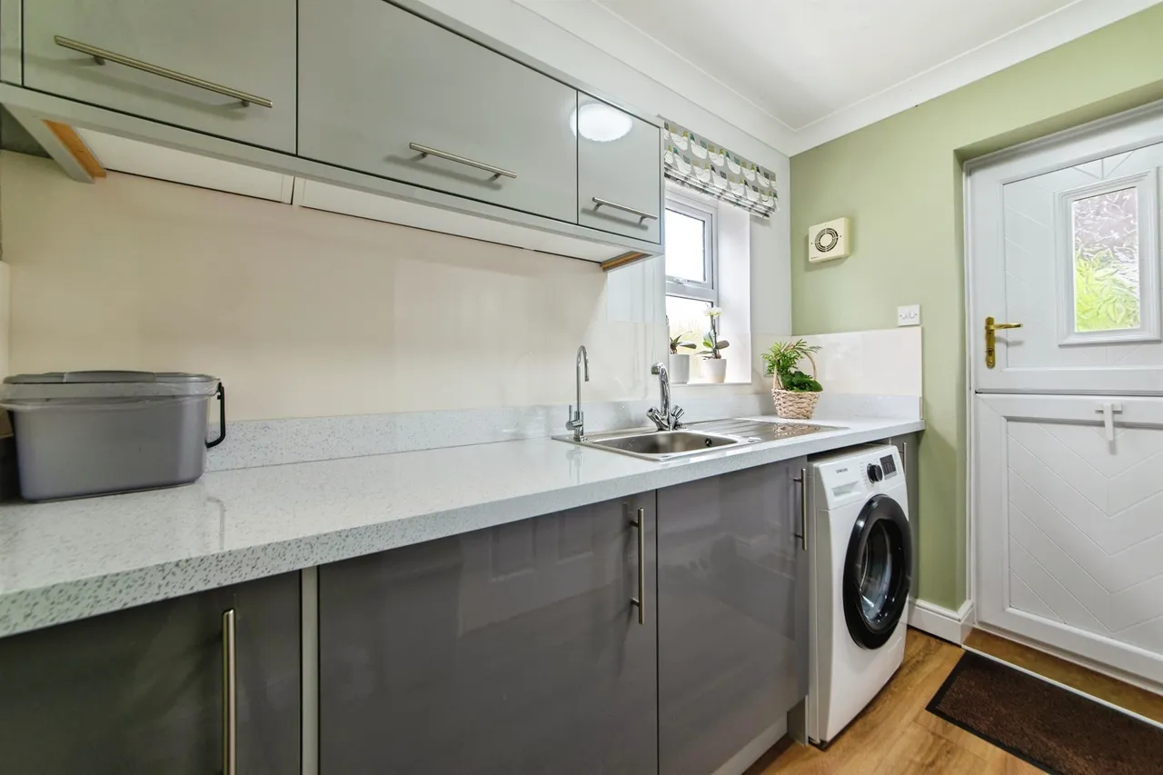 Wilkie Drive, Sleaford, NG34, photo 19