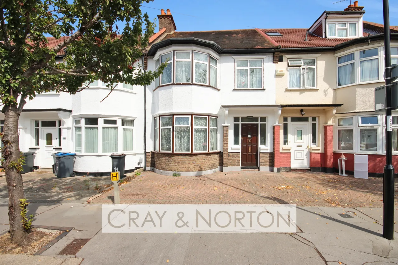 3 bed house to rent — Fernhurst Road, Addiscombe, CR0 7DJ