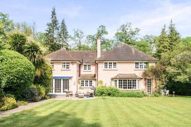 5 bed house for sale, Bakeham Lane, Egham, TW20