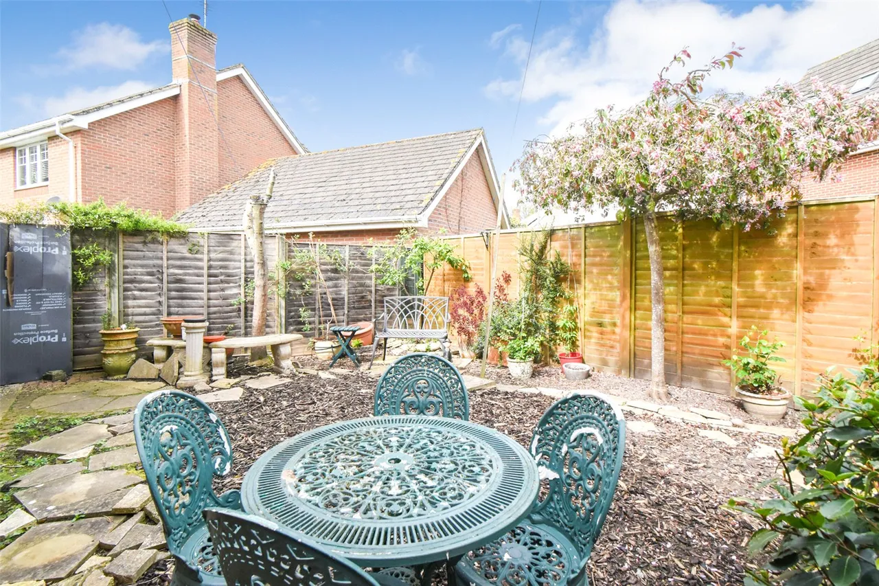 Great Marlow, Hook, Hampshire, RG27 9UA, photo 8