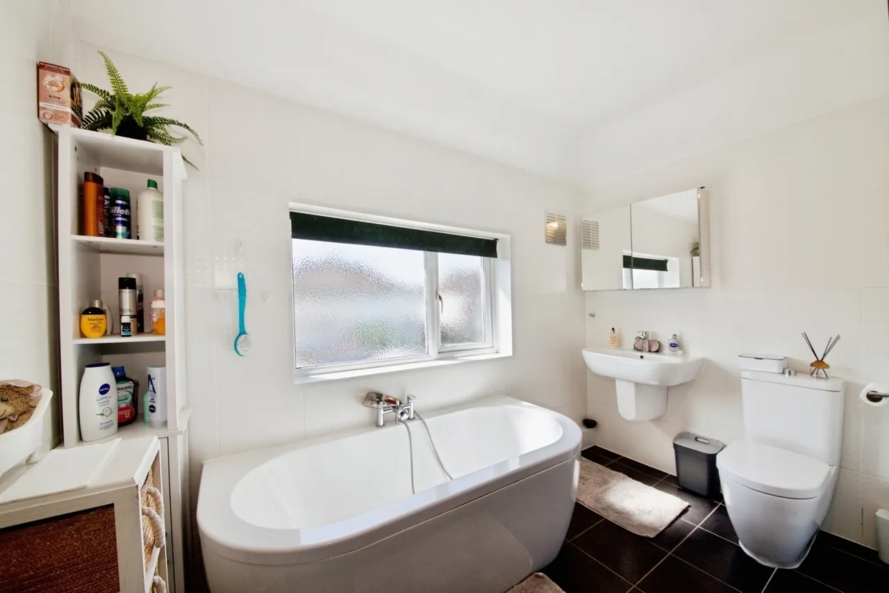 Meadow Road, Romford, RM7, photo 3