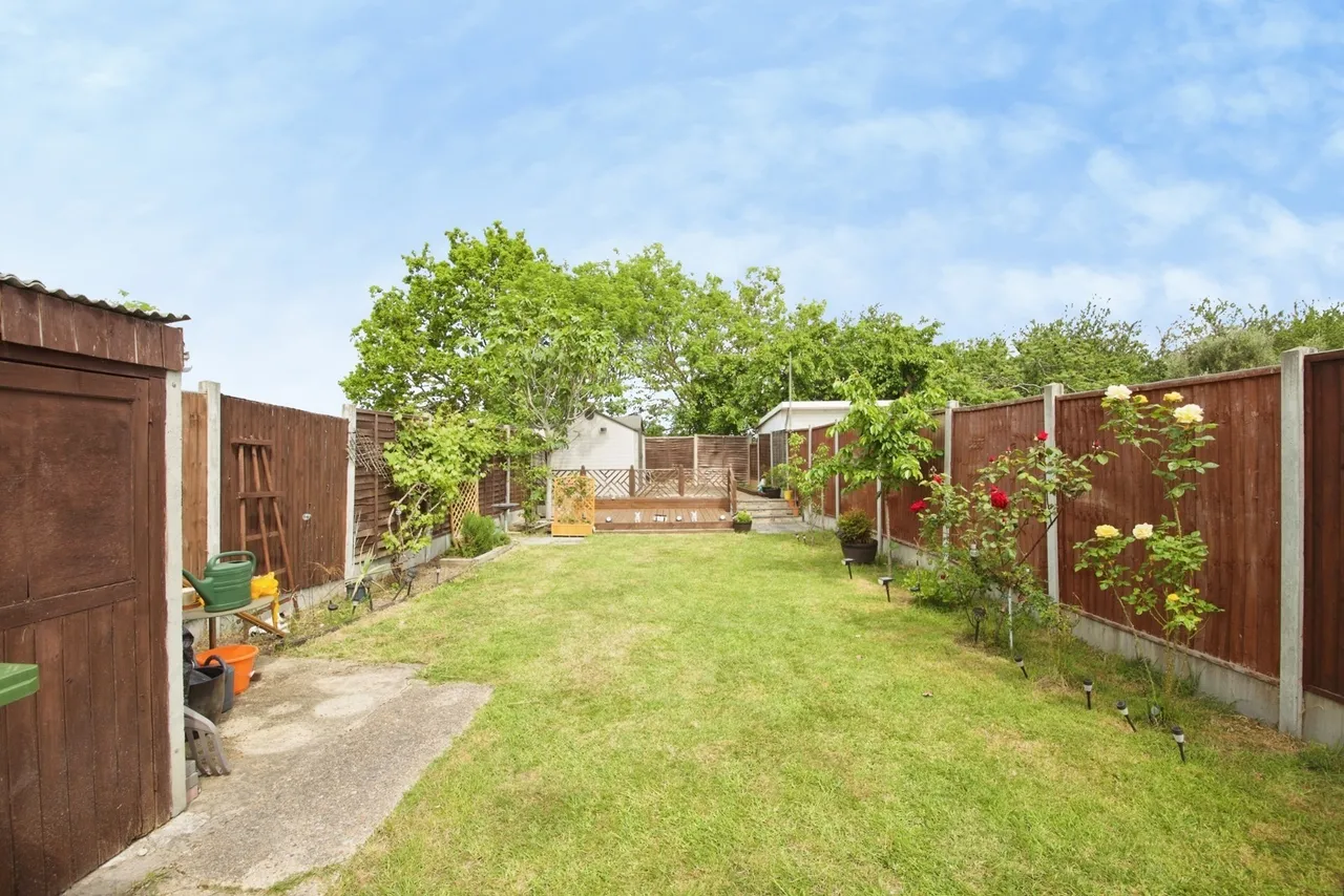 Meadow Road, Romford, RM7, photo 11