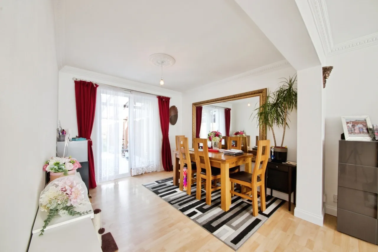 Meadow Road, Romford, RM7, photo 15
