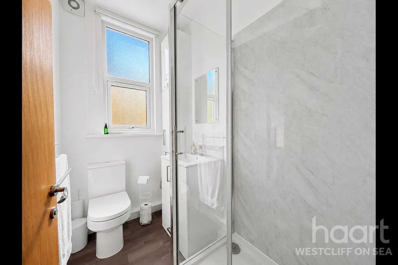 Westcliff Park Drive, Westcliff-On-Sea, SS0, photo 8