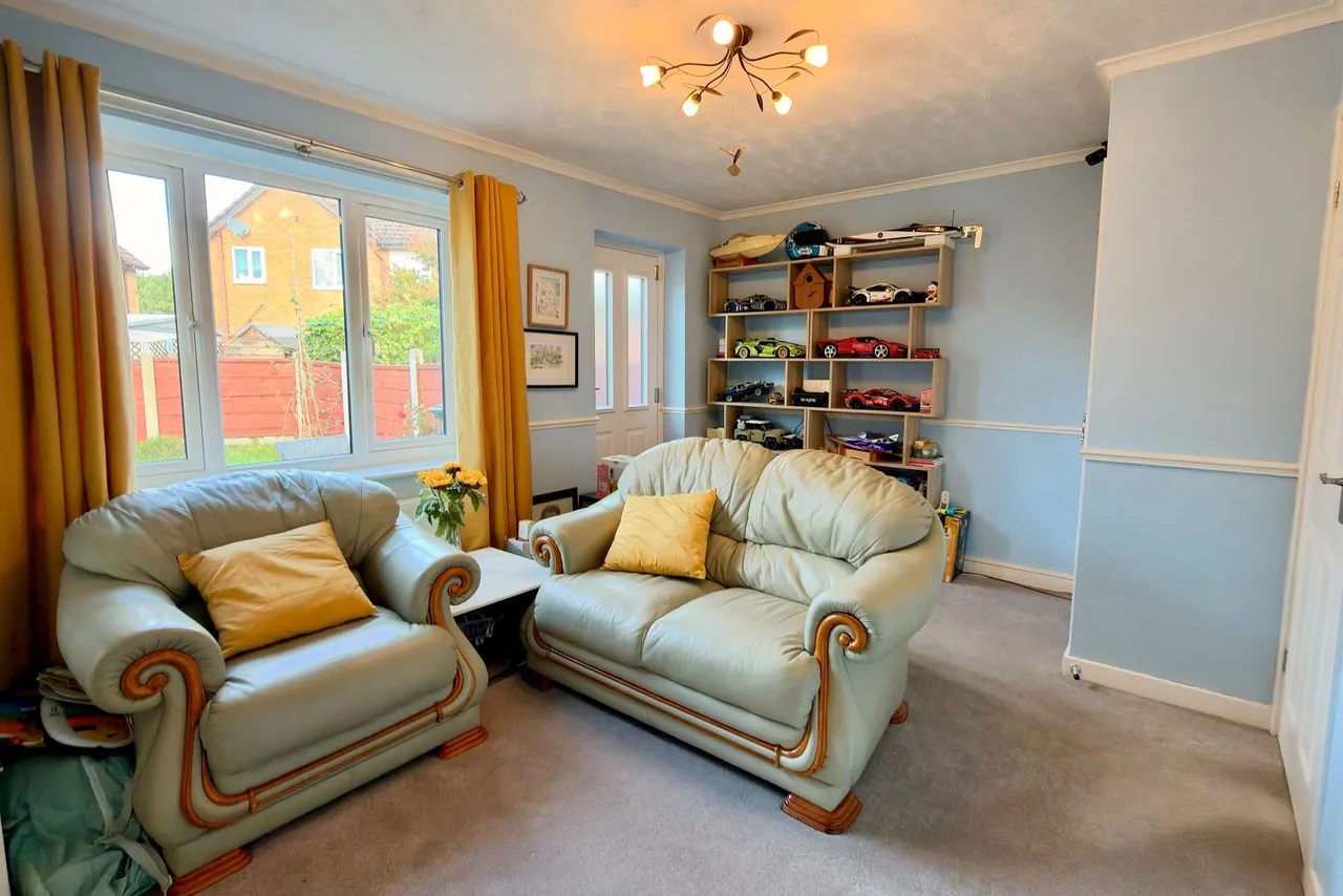 Delaford Close, Stockport, photo 5