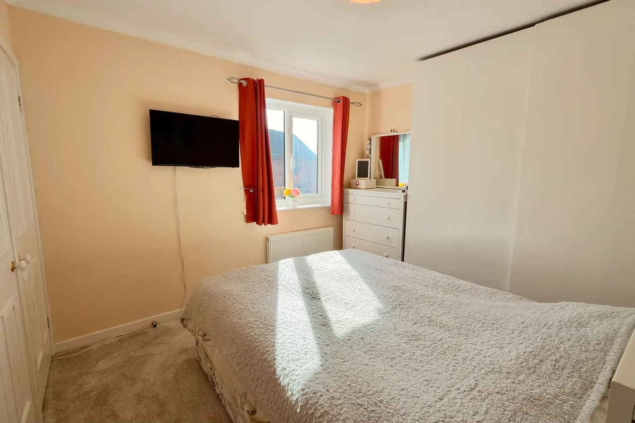 Delaford Close, Stockport, photo 6