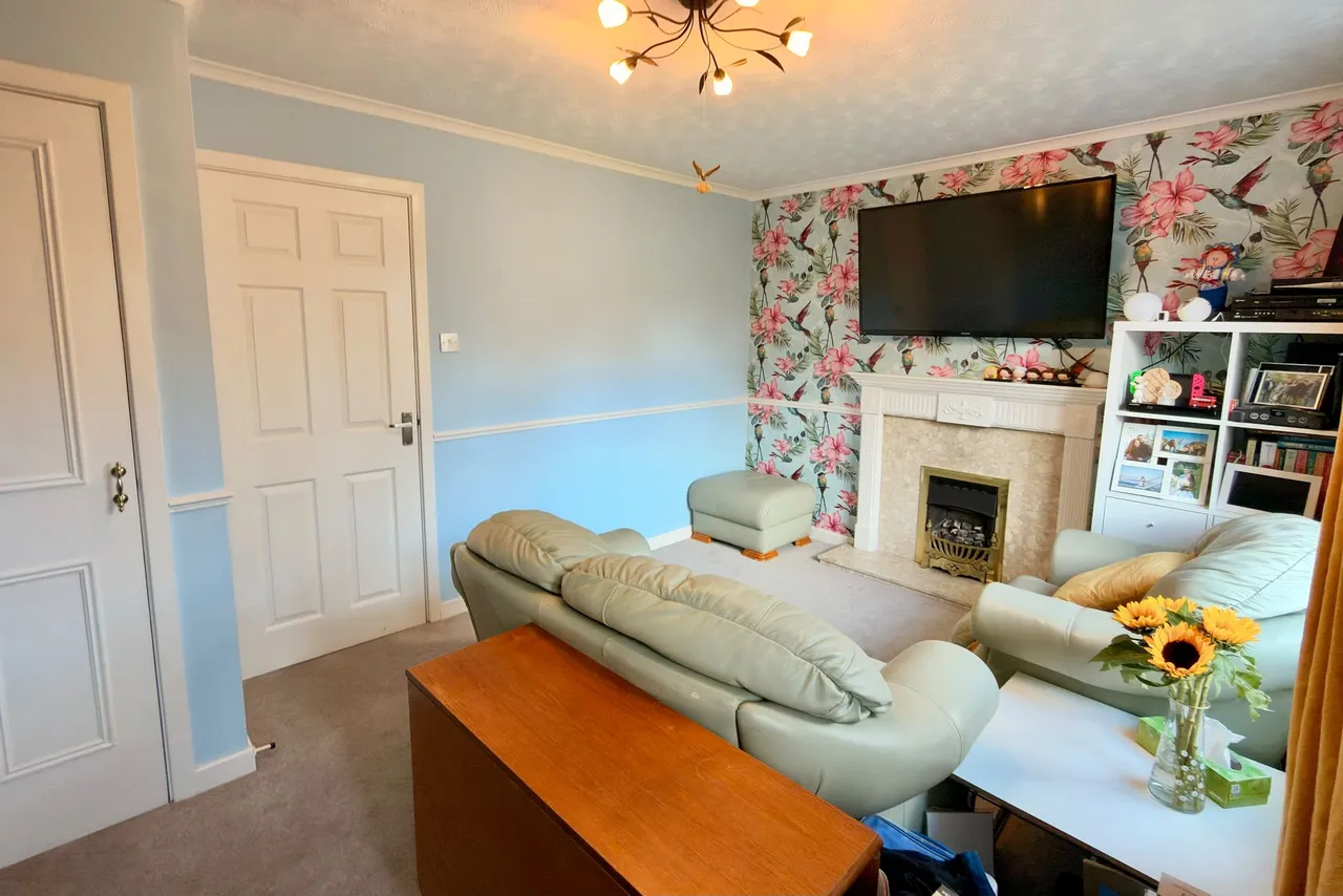 Delaford Close, Stockport, photo 4