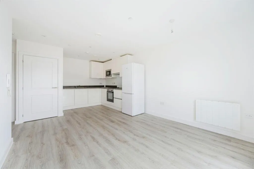 Whittle House, DE1, photo 4